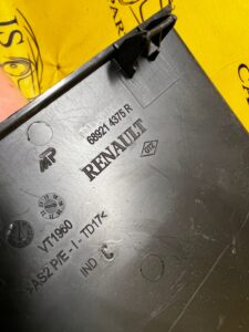 OSŁONA PLASTIK ZAŚLEPKA BOCZEK DESKI KONSOLI LEWY DACIA DUSTER II