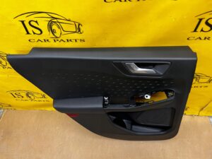 TAPICERKA BOCZEK DRZWI TYŁ LEWY FORD KUGA MK3 TITANIUM LINE