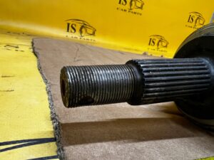 PÓŁOŚ PRZÓD PRZEDNIA PRAWY PRAWA NISSAN X-TRAIL T32 Y