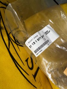 LISTWA BŁOTNIKA TYŁ LEWY LEWA BMW 3 E36 CABRIO COUPE NOWA OEM