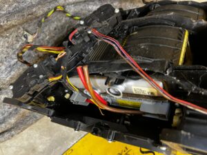 NAGRZEWNICA PAROWNIK DMUCHAWA KLIMATYZACJI MERCEDES CLS W218 EU