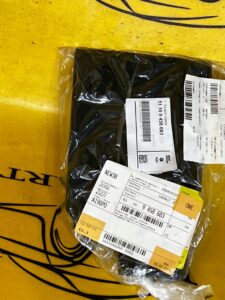 MATA WYKŁADZINA SCHOWKA PODŁOKIETNIKA BMW 8 G15 G16 M8 F91 F92 NOWA OEM