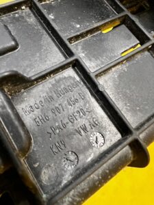 UCHWYT MOCOWANIE RADARU MARTWEGO POLA TYŁ PRAWY VOLKSWAGEN GOLF VIII HB 5D