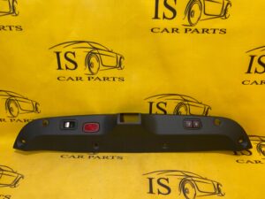 LISTWA OSŁONA KLAPY BAGAŻNIKA MERCEDES W257