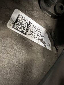 ZWROTNICA PIASTA TARCZA ZACISK TYŁ LEWY LAND ROVER DISCOVERY V L462 2.0 D