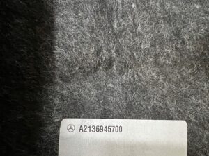 PODŁOGA WYKŁADZINA WNĘKA BAGAŻNIKA MERCEDES E-KLASA W213