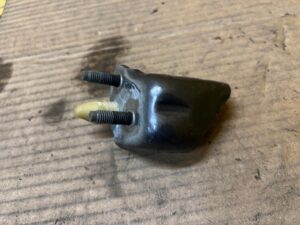 ZAWIAS DRZWI TYŁ PRAWY GÓRNY FORD EXPLORER VI CARBONIZED GRAY