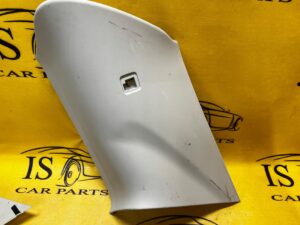 PRAWA OSŁONA POSZYCIE SŁUPKA TYŁ RANGE ROVER L405