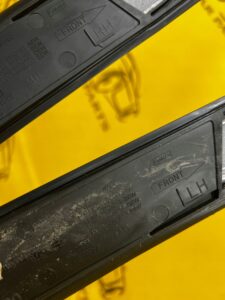 KOMPLET LISTWY RELINGI DACHOWE FORD KUGA MK3 LIFT