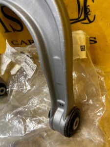 WAHACZ GÓRNY PRZÓD PRZEDNI PRAWY BMW X5 G05 X6 G05 NOWY OEM