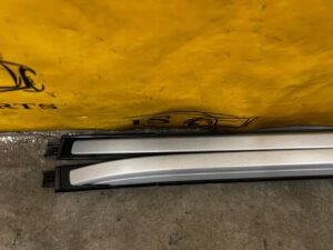 KOMPLET LISTWY RELINGI DACHOWE FORD KUGA MK3 LIFT