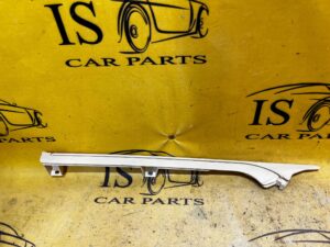 PROWADNICA ROLETY BAGAŻNIKA PRAWA AUDI A8 D4 LONG