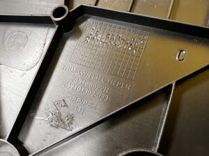 POSZYCIE OSŁONA SŁUPKA ŚRODKOWEGO B LEWA LEWY RENAULT ESPACE VI