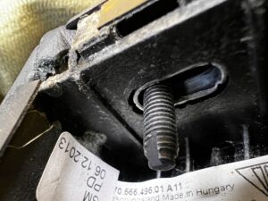 OSŁONA ZAŚLEPKA PODŁOKIETNIK SŁUPKA B PRAWA PORSCHE PANAMERA 970 I LIFT