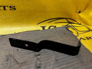 BELKA WSPORNIK MOCOWANIE BLACHA AUDI A8 D4 4H