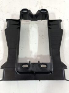 UCHWYT MOCOWANIE WYBIERAKA VW TOUAREG 7P6863233A