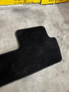 DYWANIK WYCIERACZKA WELUROWY TYŁ ORYGINALNY PEUGEOT 5008 II