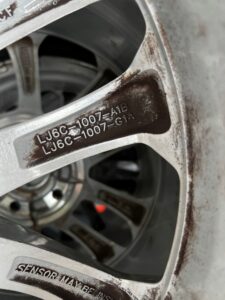 KOŁO FELGA OPONA LETNIA FORD KUGA MK3 ESCAPE MK4 225/65 R17