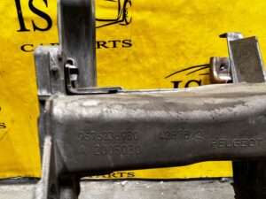 RURA STELAŻ WZMOCNIENIE DESKI PEUGEOT 508 I LIFT