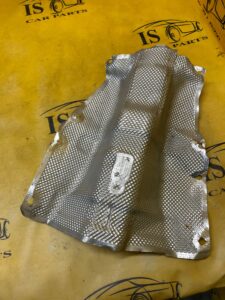 OSŁONA TERMICZNA WYDECHU PODWOZIA FORD FIESTA MK8