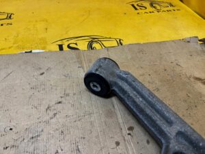 WAHACZ TYŁ TYLNY LEWY DOLNY CHEVROLET CORVETTE C5 97-04