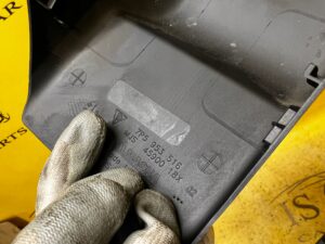 OSŁONA OBUDOWA ZAŚLEPKA KOLUMNY KIEROWNICY PORSCHE CAYENNE II 7P5