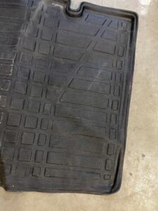 MATA PODŁOGA PODŁOGI BAGAŻNIKA DACIA DUSTER II 2