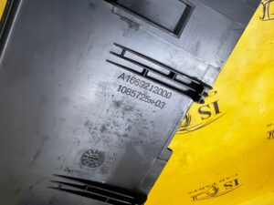 OSŁONA ZAŚLEPKA SZYNY PROWADNICY FOTELA TYŁ PRAWY MERCEDES GL X166