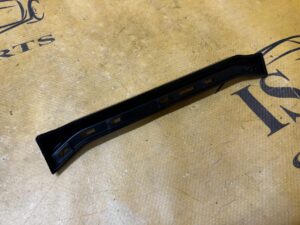 WSPORNIK UCHWYT MOCOWANIE OSŁONA ZAŚLEPKA FORD BRONCO 21-