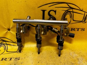 LISTWA WTRYSKOWA WTRYSKI FORD ESCAPE MK4 1.5 EB