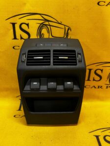 KRATKI NAWIEWU PRZEŁĄCZNIKI USB LAND ROVER DISCOVERY L550