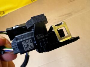 CZUJNIK DESZCZU TEMPERATURY WIĄZKA INSTALACJA FORD KUGA MK3 LIFT