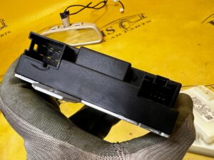 STEROWNIK MODUŁ POMPY PALIWA MERCEDES GLS X166