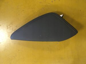 PRAWA OSŁONA TUNELU ŚRODKOWEGO NISSAN QASHQAI J11