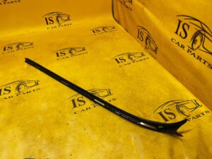 LISTWA SZYBY CZOŁOWEJ PRZÓD LEWY MERCEDES GL X166