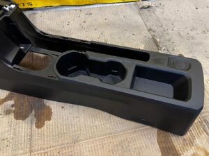 TUNEL ŚRODKOWY DACIA SANDERO III 2023R