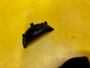 RAMKA OSŁONA KLAMKI WEWNĘTRZNEJ TYŁ MINI F54 F55 F60