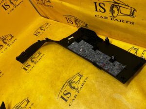 POSZYCIE OSŁONA OBUDOWA SŁUPKA C TYŁ PRAWY FORD RANGER MK5 V