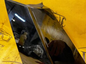 NAKŁADKA SŁUPKA LEWY TYŁ LR RANGE ROVER EVOQUE II L551