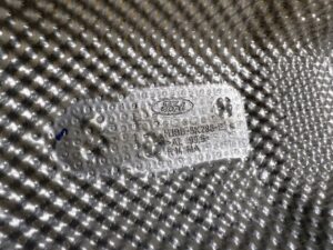 OSŁONA TERMICZNA WYDECHU PODWOZIA FORD FIESTA MK8