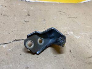 ZAWIAS DRZWI PRZÓD PRAWY DOLNY FORD EXPLORER MK6