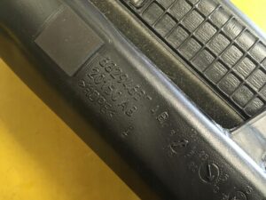 KANAŁ TUNEL POWIETRZA DESKI JEEP WRANGLER JL