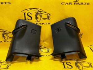 PRAWA OSŁONA POSZYCIE SŁUPKA TYŁ LR DISCOVERY L550