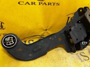 WAHACZ TYŁ TYLNY LEWY FORD KUGA MK3 FWD