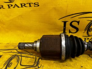 PÓŁOŚ PRZÓD PRZEDNIA LEWY LEWA RENAULT KADJAR 1.5 DCI 1.2 TCE