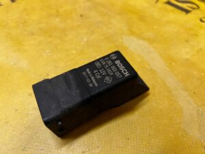 PRZEKAŹNIK ŚWIEC ŻAROWYCH RENAULT KOLEOS II 2.0 DCI