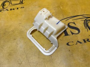 UCHWYT MOCOWANIE WSPORNIK PODSUFITKI LEWY FORD EXPLORER MK6