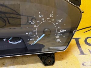 LICZNIK ZEGARY BENZYNA FORD KUGA MK3 ESCAPE MK4 1.5 EB