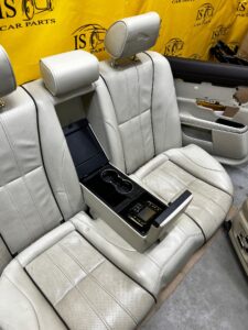 FOTELE SKÓRZANE EKRANY WENTYLACJA BOCZKI PODŁOKIETNIK JAGUAR XJ X351 EU