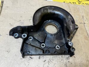 OBUDOWA OSŁONA WAŁU KORBOWEGO RENAULT DACIA NISSAN MERCEDES 1.5 BLUE DCI